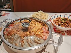 -黄记煌三汁焖锅(新佳丽江汉路店)