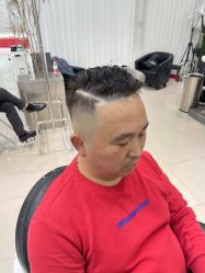 -极剪男士理发