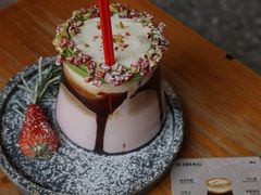 花环-BE NORMAL CAFE(霞溪路店)