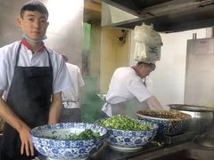 -吾穆勒蓬灰牛肉面·清真(北滨河中路店)