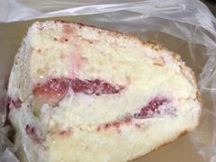 莓好夏威夷奶酪包-山崎面包(苏州中心店)