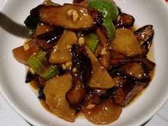 -关东小磨东北菜(漕河泾印象城店)