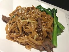 -百威KTV(恒福路店)