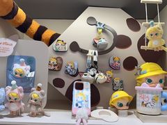 -泡泡玛特POPMART(蓝色港湾店)