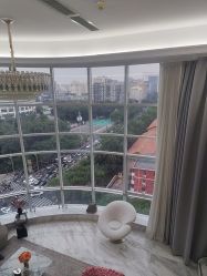 -小梨专业脱毛连锁机构