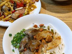 -牛八宝桂林米粉(八里庄店)