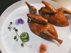 乳鸽-广州文华东方酒店·江-由辉师傅主理