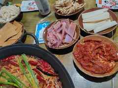 -黄潇洒老火锅(九眼桥宏济巷店)