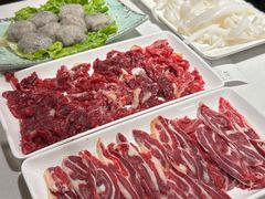 吊龙-食潮汕头鲜牛馆(望京保利店)