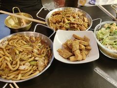 -满格嗦新疆椒麻鸡火锅.炒米粉(川大江安校区店)
