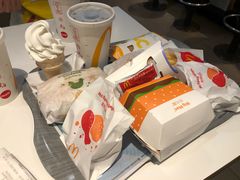 -麦当劳(杭州西湖银泰百货店)