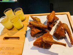 -汤城小厨•粤菜•靓汤(苏州街店)