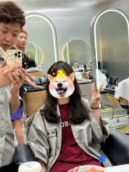 -Tloml salon