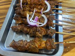 -民族烤羊·烤羊肉串·烤羊排(南城店)