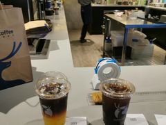 -瑞幸咖啡(新世界中心店)