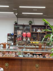 -灵彩珠宝(朗香街店)