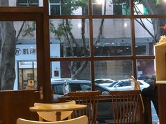 靠窗位-C.Y Cafe