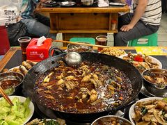 -鸿顺老铁锅美蛙鱼府(解放碑店)
