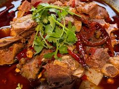 -大众跷脚牛肉馆·非遗传承单位(峨眉山店)