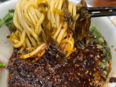 -伊穆祥牛肉面总店·清真
