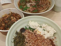 -青和小锅米线(翠湖店)