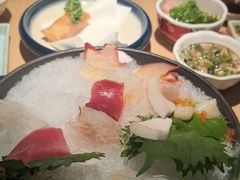 -花和海鲜自助(梅江店)