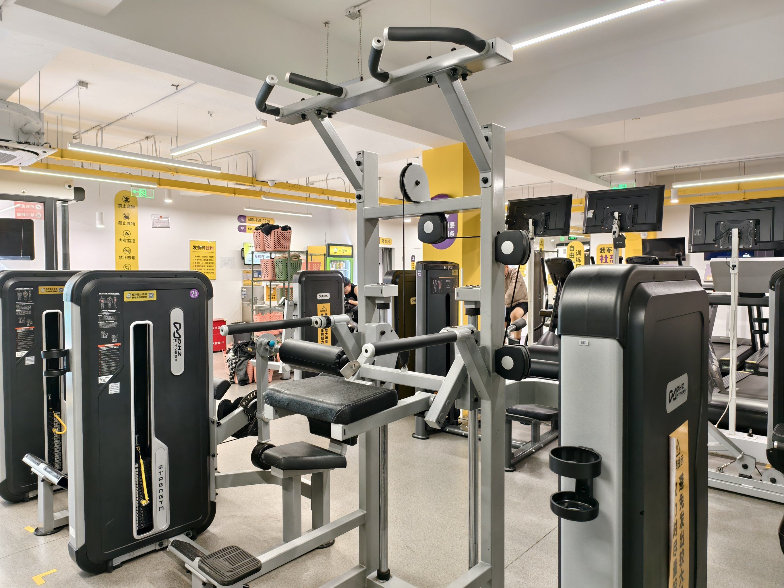 无人健身房太舒服了