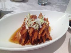 -品悦酒店(三林古镇店)