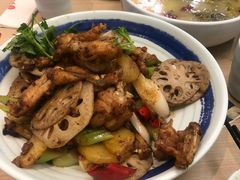 -精悦蓉(松江万达广场店)