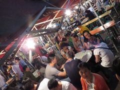 等位区-清真老马家国华牛奶鸡蛋醪糟(正宁路店)