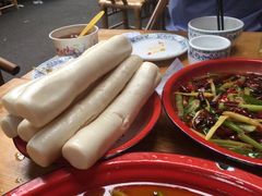 奶香馒头-拈一筷子·宜宾江湖菜(十一街店)