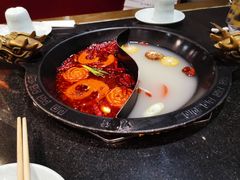 -重庆德庄火锅(体育中心店)