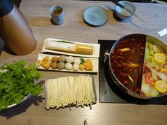 鸳鸯功夫牛尾锅-老鼎旺安格斯牛肉火锅(衡艺广场店)