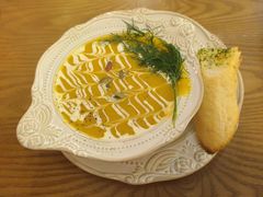 -Mark&Mars Restaurant