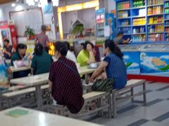 大堂-户部巷小吃(中商徐东平价广场店)