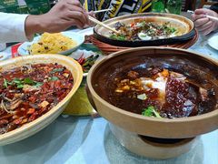 -李家猪蹄融合菜馆(河松街店)