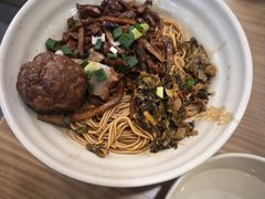 -佬钱湾仔(衣裳街店)