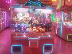 -BIG PINK大粉娃娃机主题馆(圆融星座店)