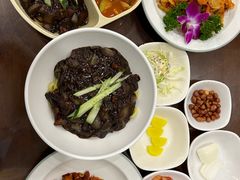 -贵宾庄炸酱面·韩式料理(高区店)