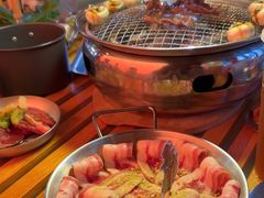 -叽叽扎扎烤肉场(生态城万达店)