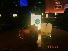 -Hooley's活利仕西餐厅(珠江新城店)