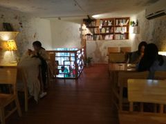 -猫的天空之城概念书店(西塘古镇店)