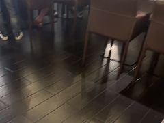 -LESCEDARS Brasserie Bistro香柏树