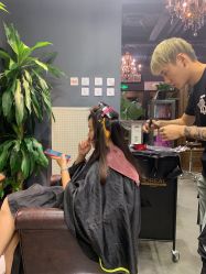 -影博莎美容美发形象设计中心