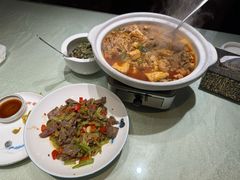 -湘聚唐缘正宗湖南湘菜(盈坤世纪店)