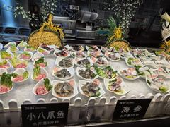 -领鲜活海鲜榴莲自助火锅(东门店)