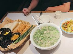 -丁里羊肉小镇(天鹅湖总店)