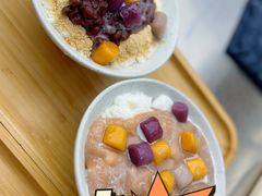 -松树干拌面店
