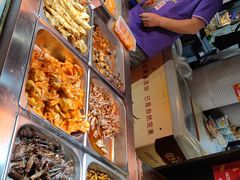 自助取餐区-夜未央小吃街