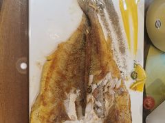 -赶海部落海鲜城(海阳路店)